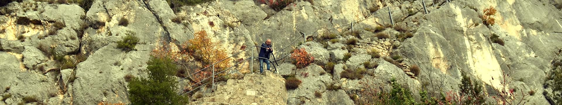 L’eremo, le cascate e le grotte di pale